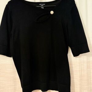 Cable & Gauge Black Short Sleeve Top